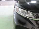 LEDヘッドライトは、点灯の瞬間から最大光量を発揮し、突然暗くなるトンネルなどでの安定感を高めます。
