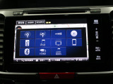 【純正ナビゲーション】使いやすいナビ操作にオーディオ機能も充実!Bluetooth接続で運転中のハンズフリー電話や好みの音楽を車内に流す事が出来ます。ラインナップや車種に応じて豊富な機能が使用可能♪