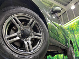 弊社では、全車『修復歴なし』のお車のみ取り扱っております。専任バイヤーによる厳選した仕入れの後、入庫後の車両チェックを行い、ネクステージが認定した高品質な中古車をご提供しております。