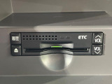 【ETC】高速道路の料金所をストレスなく通過!話題のスポットやサービスエリアに多い「スマートIC」利用時は必須のアイテムです。当店でセットアップを実施、ご納車当日からすぐにご利用いただけます!