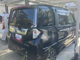 静岡ダイハツでは、メーカーの技術認定を受けたプロの整備士が整備を実施いたします。目に見えない部分までしっかりと点検するので安心です。