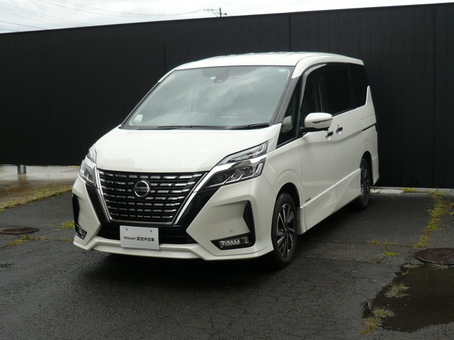 セレナ 2.0 ハイウェイスター V 