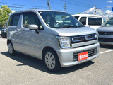 新車と同様の保証(有料)がつけられます。また各地域の店舗に最新の大型整備工場とプロメカニックが常駐しておりアフターメンテナンスもお任せください。