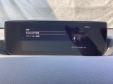Apple Carplay・Android Auto対応!マツダ コネクト(コマンダーコントロール)でスマートフォンを操作して、通話、音楽を聴いたり、マップで目的地を調べることができます。