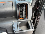 気になる車はすぐにお問い合わせください!画面右側の0066から始まる無料ダイヤルからお問い合わせ下さい!専門スタッフがお車のご質問にお答えいたします!