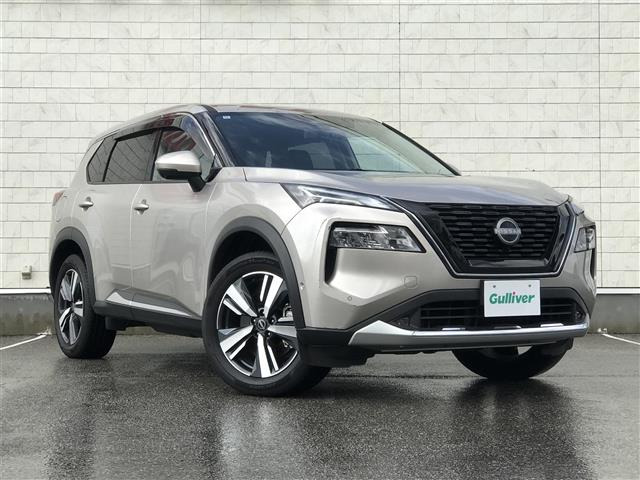 エクストレイル 1.5 G e-4ORCE 4WD 4WD 本革シート