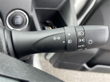 【オートライト】は、付け忘れや消し忘れを防ぐことができます。高速道路などのトンネルなどにも役立ちます♪