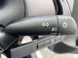 【オートライト】は、付け忘れや消し忘れを防ぐことができます。高速道路などのトンネルなどにも役立ちます♪