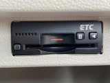 【ETC】高速道路の料金所をストレスなく通過!話題のスポットやサービスエリアに多い「スマートIC」利用時は必須のアイテムです。当店でセットアップを実施、ご納車当日からすぐにご利用いただけます!