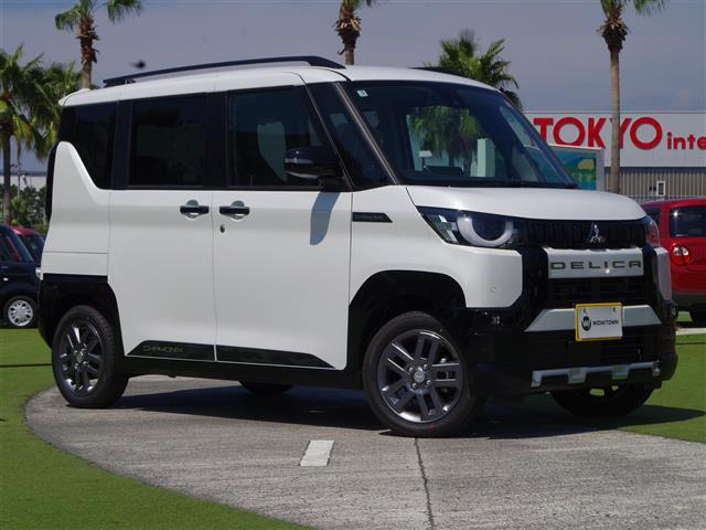 デリカミニ T プレミアム 4WD 修復歴無し