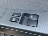 商用車ですが、前席がパワーウインドーなのでドライブスルーなどで便利!!