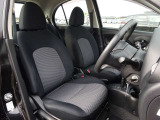 【運転席】最適なドライビングポジションで操作性を向上!長時間運転の疲れを軽減します。