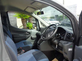 NV200バネット 1.6 16X-3R 3列シート7人乗り スティンググレー全塗装カスタム車になります! 新品16インチアルミ+MTタイヤになります。日本全国納車可能です。皆様のお問い合わせお待ちしています。