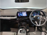 アウトバーンでの走行を見据えたBMWのブレーキシステムはもしもの時にもいち早くマシンを停止してくれます。