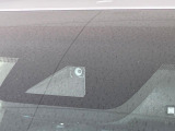 【トヨタセーフティセンス】走行中に前方の車両等を認識し、衝突しそうな時は警報とブレーキで衝突回避と被害軽減をアシスト。より安全にドライブをお楽しみいただけます。