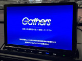 【メーカー純正ナビ】インテリアに溶け込むスタイリッシュな「専用設計」メーカーナビを装備♪視認性や操作性など基本性能にも優れ、より上質なカーライフをお楽しみいただけます。
