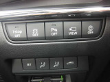 衝突軽減ブレーキなどの安全装備もしっかり装備されております!