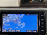 いまや必須装備「ナビゲーション」搭載!知らない場所に、スイスイッとドライブ。なんて便利な機能でしょうか?もう、これなしではハンドルを握れませんね!でも、運転中の操作は危険ですのでご注意ですね♪