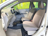ドライバーによって運転しやすいポジションは異なり、あの車はどうなのか不安なこともありますよね。気になるお車は店頭で乗り込んでご確認いただけます♪