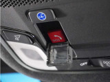 新世代コネクテッド技術「Honda CONNECT」搭載。緊急時にオペレーターのサポートを受けることも可能です。