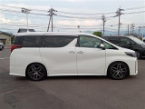 みなさまのお車選びのお手伝いをさせてください!スタッフ一同心よりご来店、お問い合わせをお待ちしております!