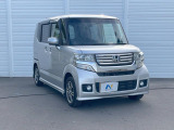 大好評のボディコーティング「弾スプラッシュコート」もご納車までに施工可能。通常のガラスコートと異なる、耐久年数6年の無機質ガラスコーティングが、ボディをキレイな状態に保ってくれます。