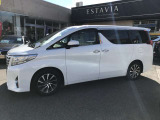 エンジンルーム、室内、クリーニング済みです。厳選したお車を屋内展示場にて展示中☆車両品質には自信がございます!ぜひ一度ご来店ください!!