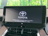 【12.3インチワイドナビ】高級感とインパクトのある大型ワイドナビを装備。各種オーディオ操作はもちろん、横長ワイド画面でのマップ2分割表示など、利便性も高いナビです♪