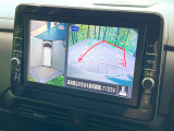 【アラウンドビューモニター】専用のカメラにより、上から見下ろしたような視点で360度クルマの周囲を確認することができます☆死角部分も確認しやすく、狭い場所での切り返しや駐車もスムーズに行えます。