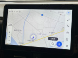 【10インチ ナビ機能付きディスプレイオーディオ】ナビ機能搭載の他、お持ちのスマートフォンと連携して、ナビやbluetoothでの音楽再生が可能です♪デザインはもちろん操作性も良好!
