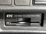 【ETC】高速道路の料金所をストレスなく通過!話題のスポットやサービスエリアに多い「スマートIC」利用時は必須のアイテムです。当店でセットアップを実施、ご納車当日からすぐにご利用いただけます!