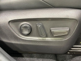 【パワーシート】スイッチ一つで簡単にシートの微調整が可能!電動だから力もいりません!快適なシートポジションにセットして、快適なドライブをお楽しみください。