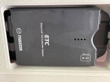 【ETC】高速道路の料金所をストレスなく通過!話題のスポットやサービスエリアに多い「スマートIC」利用時は必須のアイテムです。当店でセットアップを実施、ご納車当日からすぐにご利用いただけます!