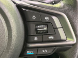 【全車速追従機能付クルーズコントロール】高速道路での長距離走行が楽に!!自動で速度を保つクルーズコントロールが、衝突軽減システムと連携し、前方の車両を感知して車間を保つように速度調節してくれます!!