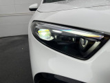 ●LEDヘッドライト:夜間走行時も良好な視界を確保し安心して運転できる高輝度LEDヘッドライトを装備!点灯速度が早く、消費電力も抑えられています。