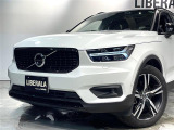 XC40 B4 AWD Rデザイン 4WD 4WD サンルーフ
