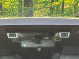 【アイサイトVer3】前方の車両等を検知し、衝突しそうな時は警報で注意を促し、ブレーキを踏む力をサポート。ブレーキを踏めなかった場合は衝突被害軽減ブレーキが作動、衝突回避をサポートします。