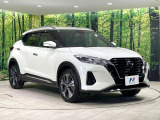 大好評のボディコーティング「弾スプラッシュコート」もご納車までに施工可能。通常のガラスコートと異なる、耐久年数6年の無機質ガラスコーティングが、ボディをキレイな状態に保ってくれます。