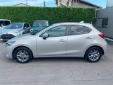 MAZDA2 1.5 15S サンリットシトラス 