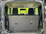 普段のお買い物や通勤、送迎等に十分な荷室スペースを確保しております。セカンドシートを倒すと、大きな荷物の積載も可能です♪