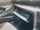 気になる車はすぐにお問い合わせください!画面右側の0066から始まる無料ダイヤルからお問い合わせ下さい!専門スタッフがお車のご質問にお答えいたします!