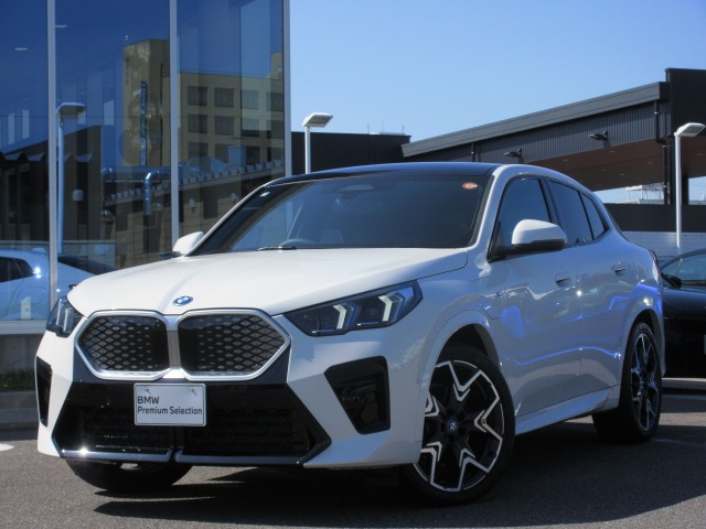 iX2xドライブ30 Mスポーツ 4WD