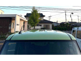 車のルーフは、走行中の風の影響を受けるだけでなく、スタイルや個性を表現する大事な部分です。