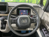 【ステアリングスイッチ】運転中、前方から目線をそらすことなく、オーディオ等の操作が可能な便利機能!安心&快適なドライブを演出してくれます♪