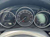 【スピードメーター】メーターがシンプルで見やすく運転しやすいですね。