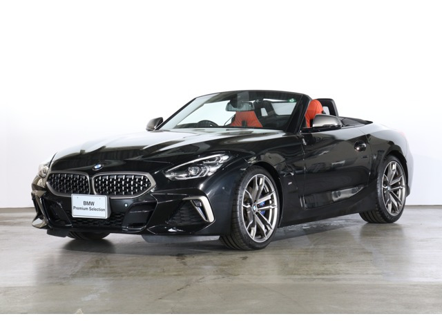 Z4M40i
