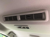 【サーキュレーター】エアコンの風を後部座席まで届けてくれ、広い車内空間でも素早く快適な温度になります♪真夏や真冬に便利な機能です。