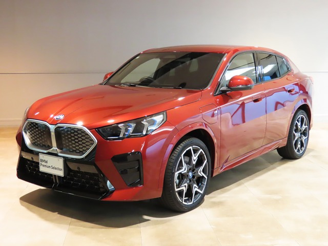 iX2xドライブ30 Mスポーツ 4WD