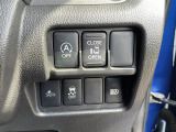 気になる車はすぐにお問い合わせください!画面右側の0066から始まる無料ダイヤルからお問い合わせ下さい!専門スタッフがお車のご質問にお答えいたします!