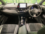 C-HR  S GRスポーツ